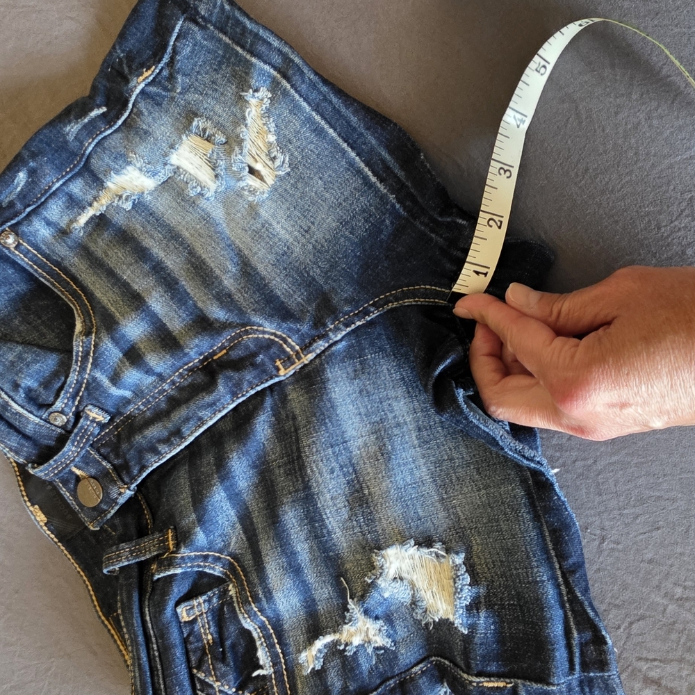 Buckle Women's Distressed Dark Blue Jean Shorts - Picture 4 of 7